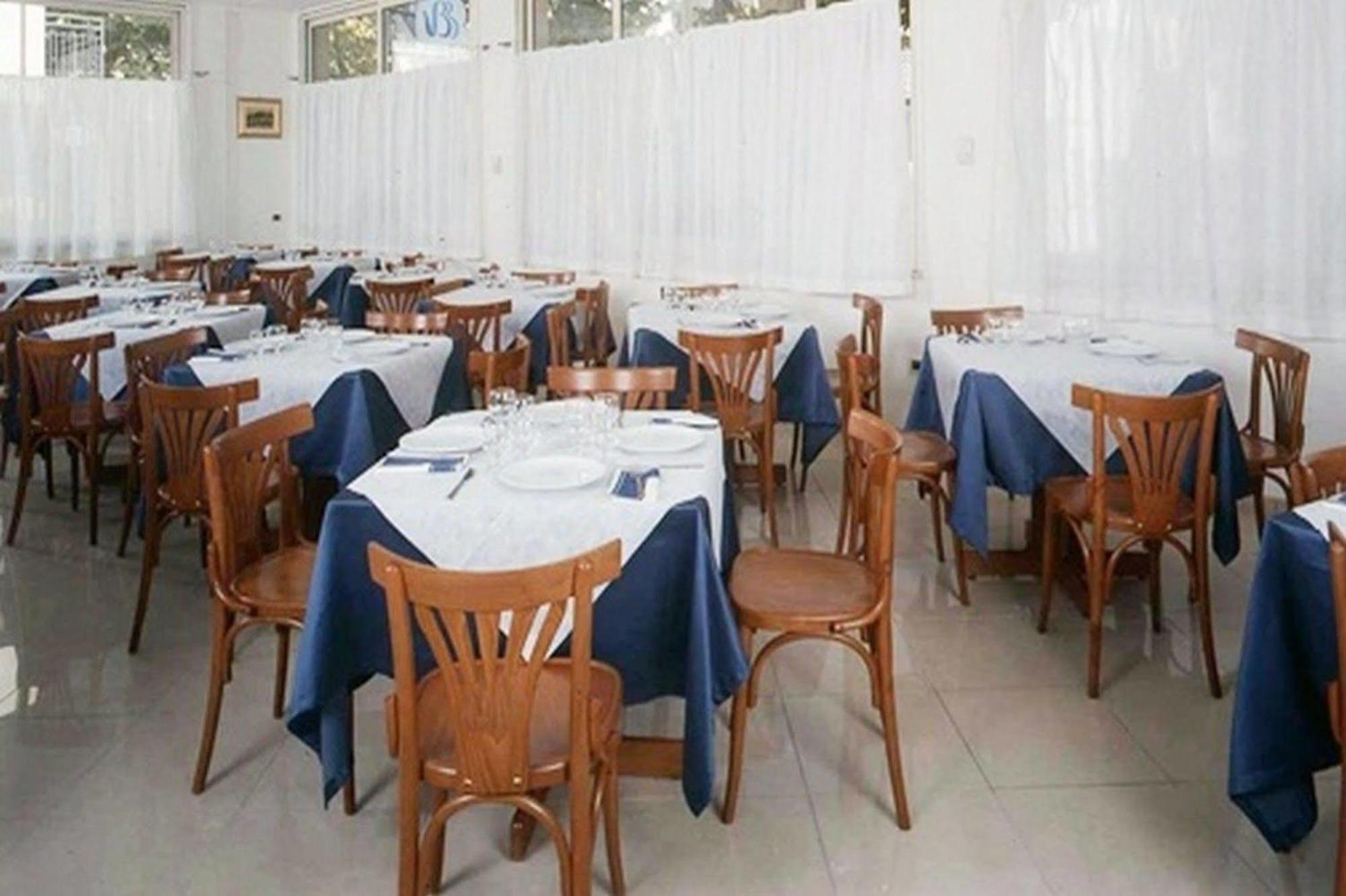 Blue Hotel Cesenatico Exterior photo