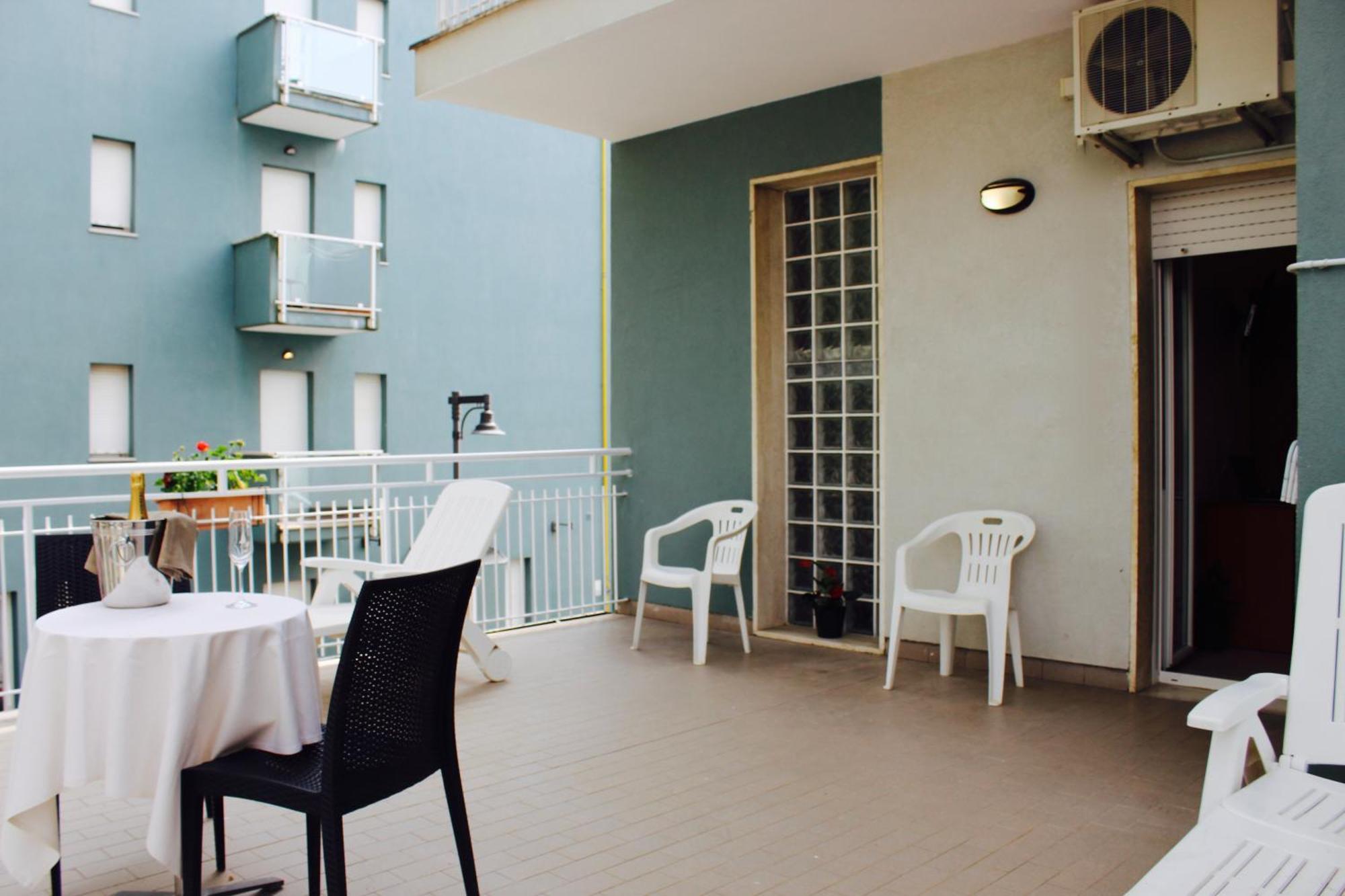 Blue Hotel Cesenatico Exterior photo