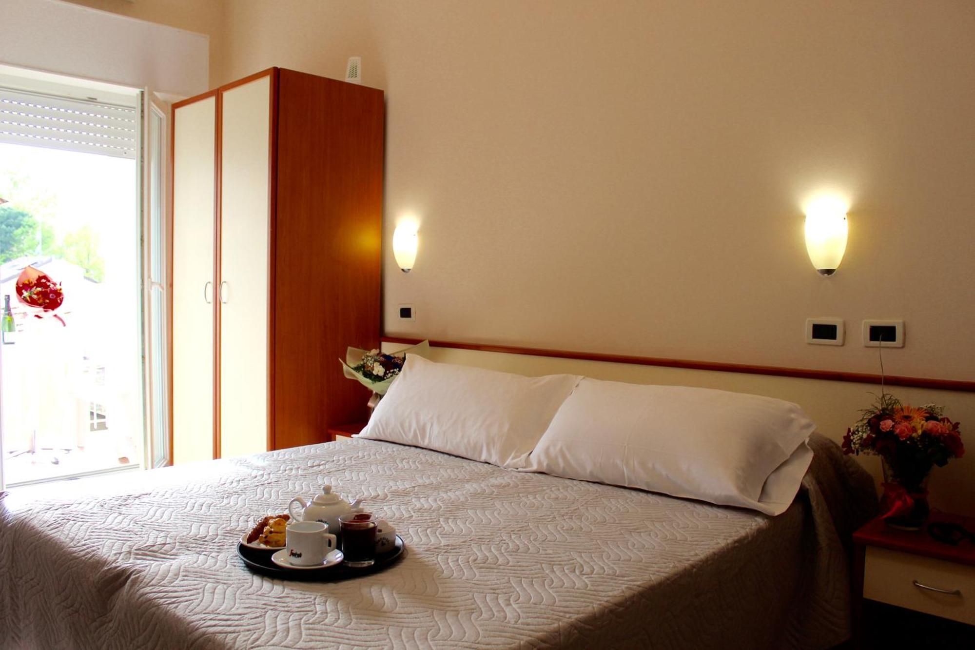 Blue Hotel Cesenatico Exterior photo